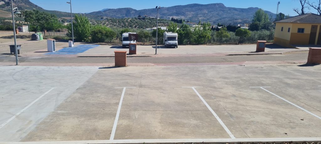 &Aacute;rea de auto-caravanas Priego de C&oacute;rdoba