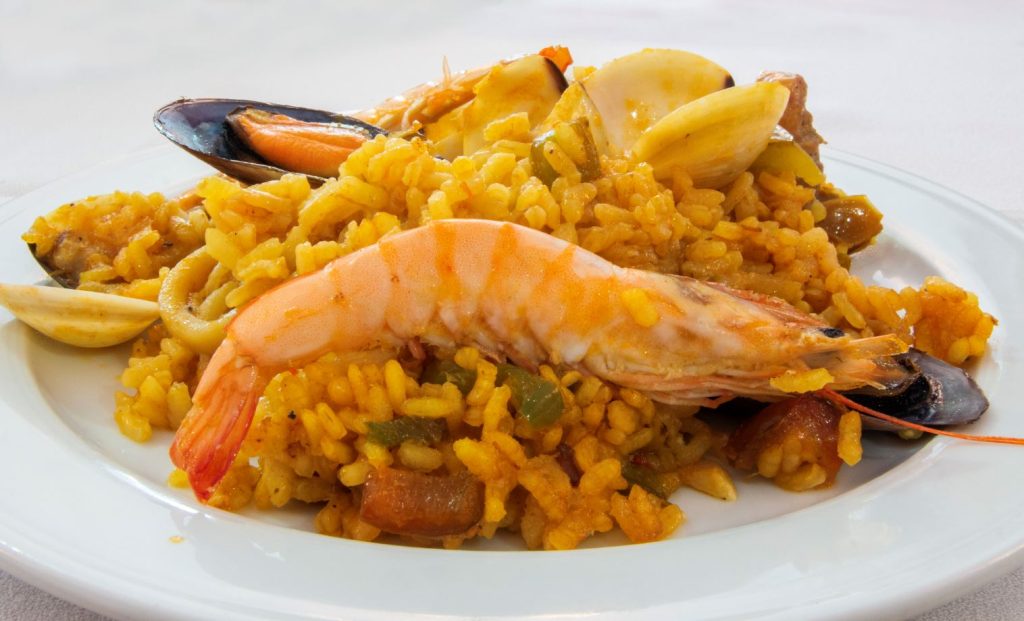 Restaurante R&iacute;o Piscina